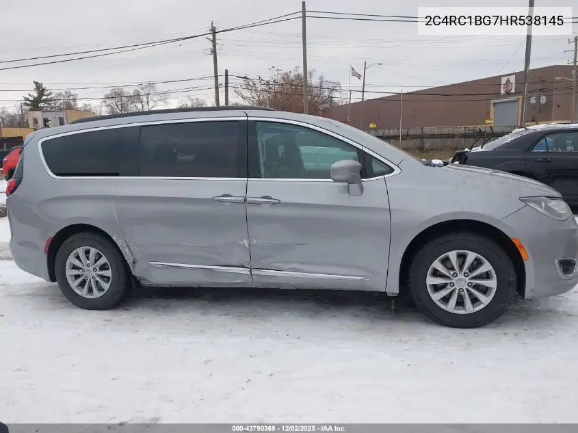 2C4RC1BG7HR538145 2017 Chrysler Pacifica Touring-L