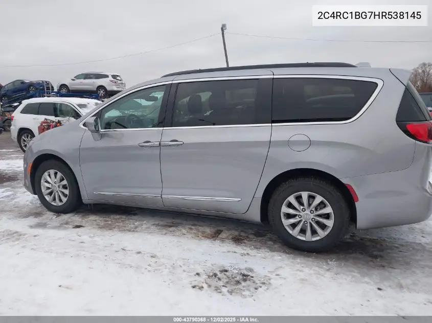 2C4RC1BG7HR538145 2017 Chrysler Pacifica Touring-L