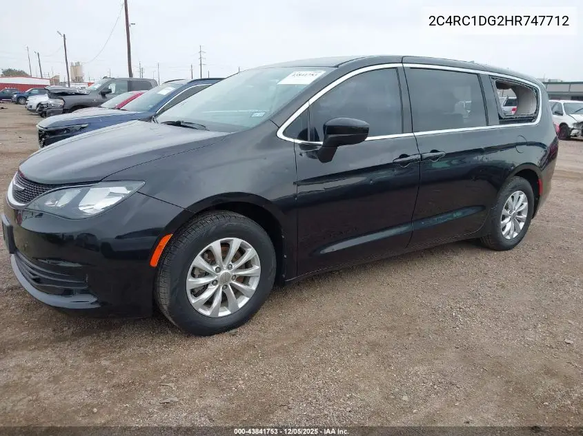 2C4RC1DG2HR747712 2017 Chrysler Pacifica Touring