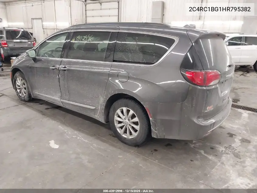 2C4RC1BG1HR795382 2017 Chrysler Pacifica Touring-L