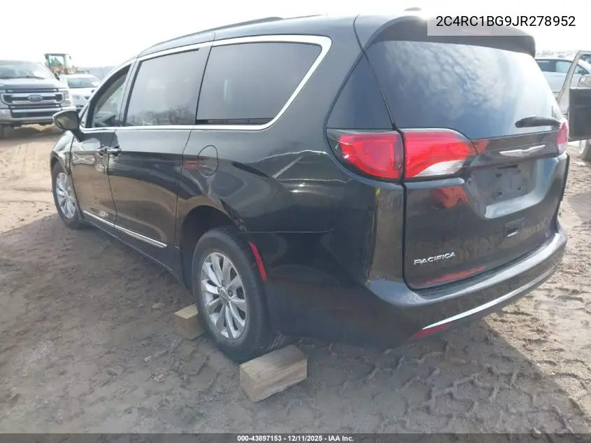 2C4RC1BG9JR278952 2018 Chrysler Pacifica Touring L