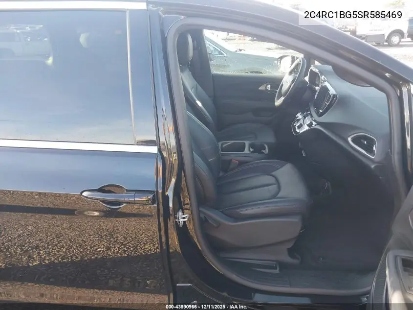 2C4RC1BG5SR585469 2025 Chrysler Pacifica Select