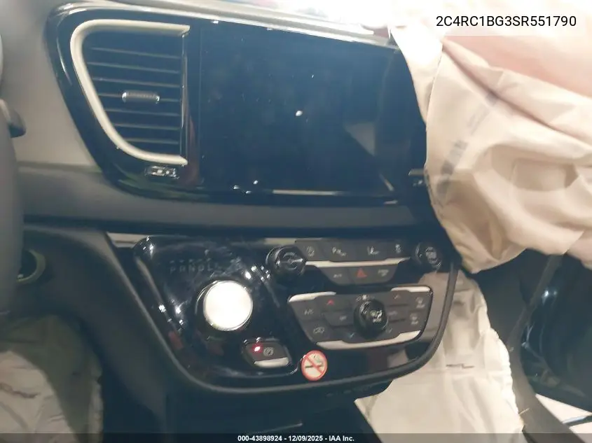 2C4RC1BG3SR551790 2025 Chrysler Pacifica Select