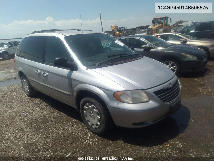 2004 Chrysler Town & Country VIN: 1C4GP45R14B505676 Lot: 39523126