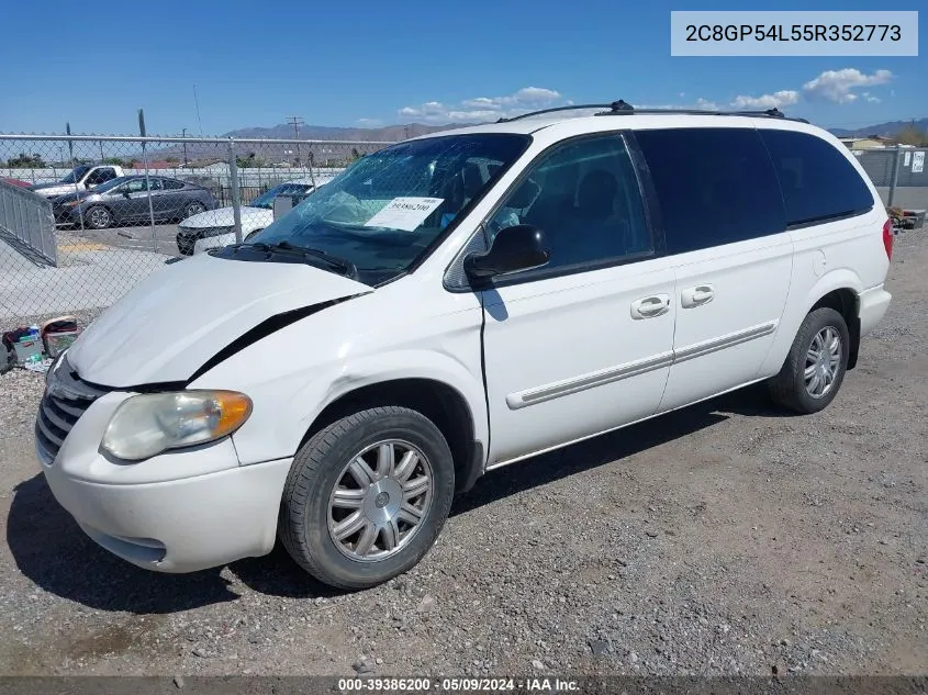 2005 Chrysler Town & Country Touring VIN: 2C8GP54L55R352773 Lot: 39386200