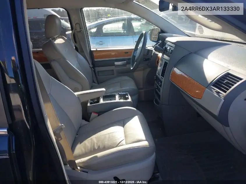 2A4RR6DX3AR133330 2010 Chrysler Town & Country Limited