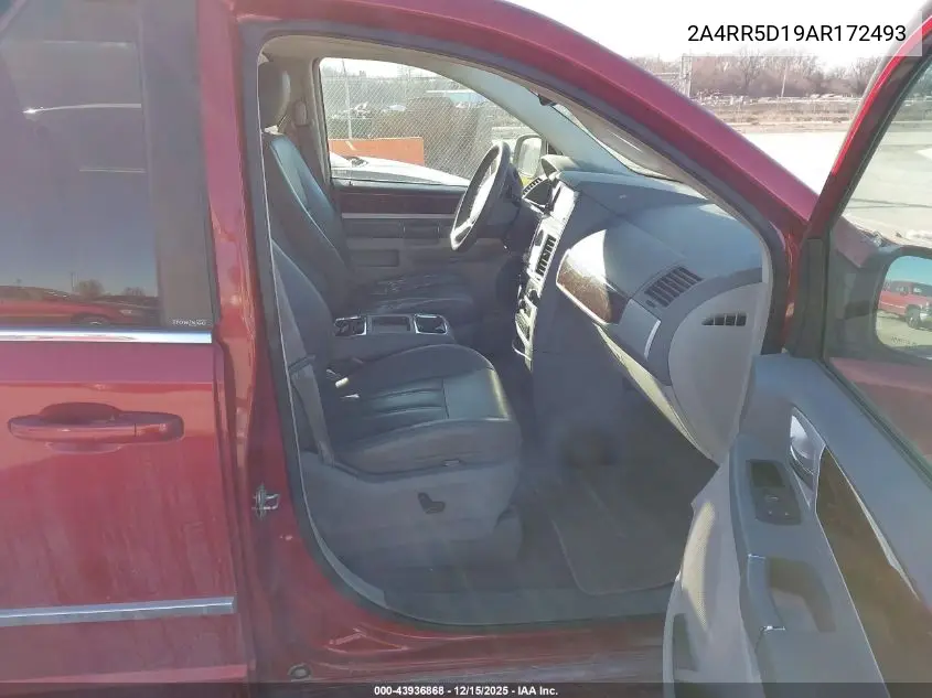 2A4RR5D19AR172493 2010 Chrysler Town & Country Touring