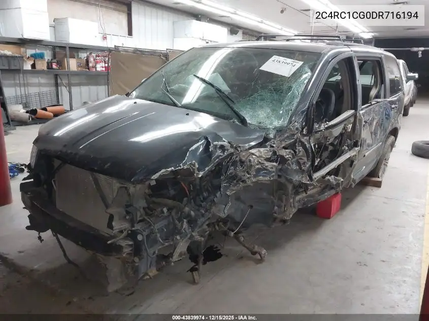 2C4RC1CG0DR716194 2013 Chrysler Town & Country Touring-L