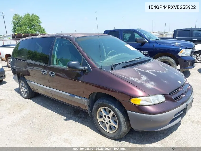 1997 Dodge Grand Caravan Se VIN: 1B4GP44RXVB255922 Lot: 39405810