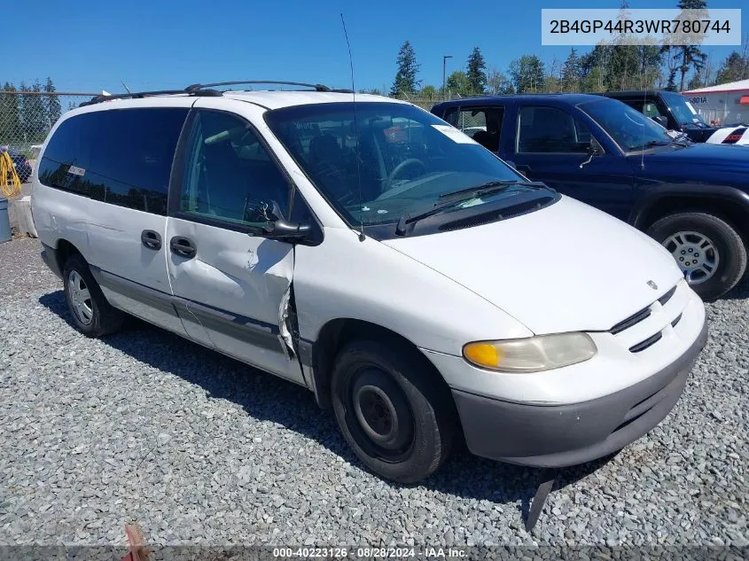 1998 Dodge Grand Caravan Se VIN: 2B4GP44R3WR780744 Lot: 40223126