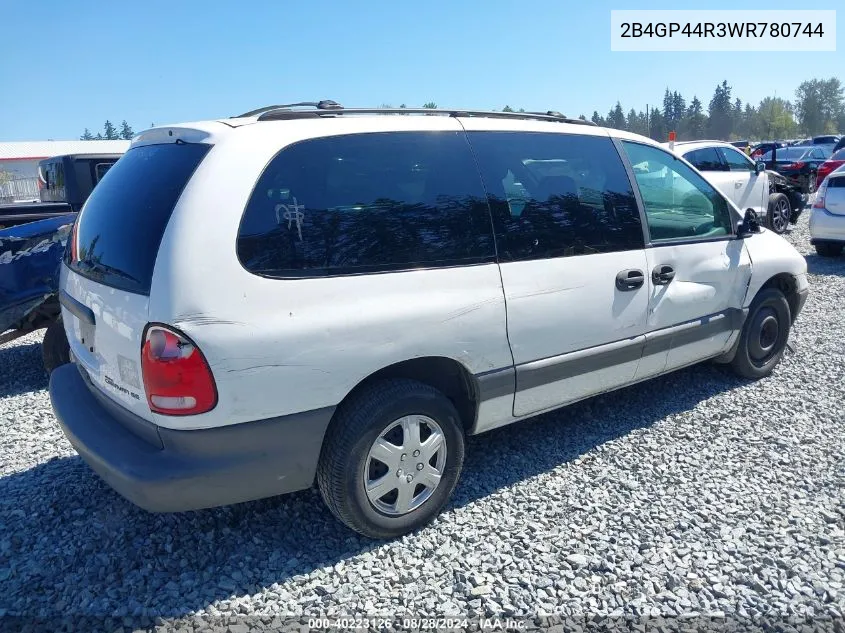 1998 Dodge Grand Caravan Se VIN: 2B4GP44R3WR780744 Lot: 40223126