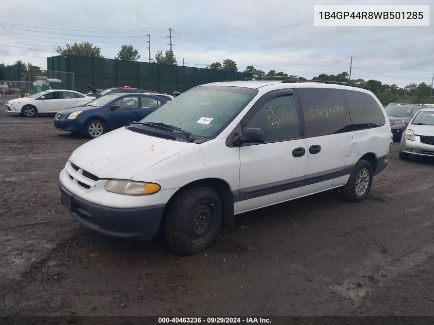 1B4GP44R8WB501285 1998 Dodge Grand Caravan Se