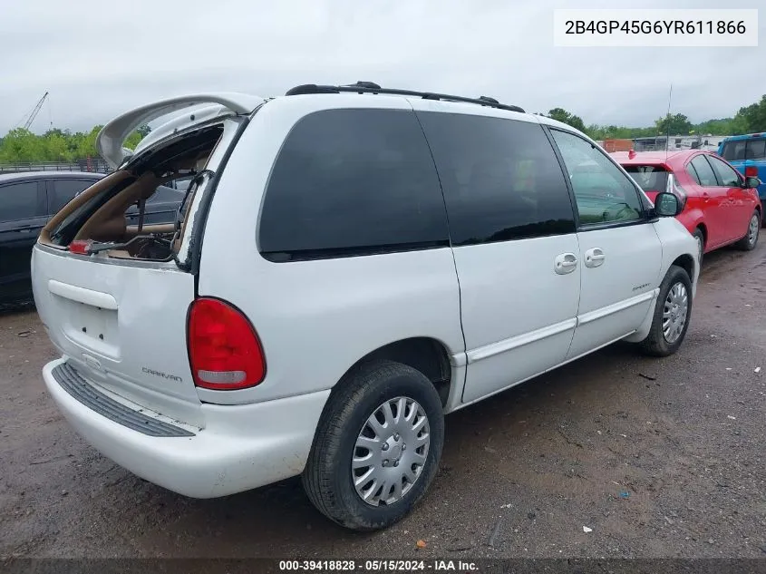 2B4GP45G6YR611866 2000 Dodge Caravan Se