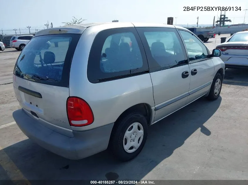 2000 Dodge Caravan VIN: 2B4FP25BXYR869134 Lot: 40185257