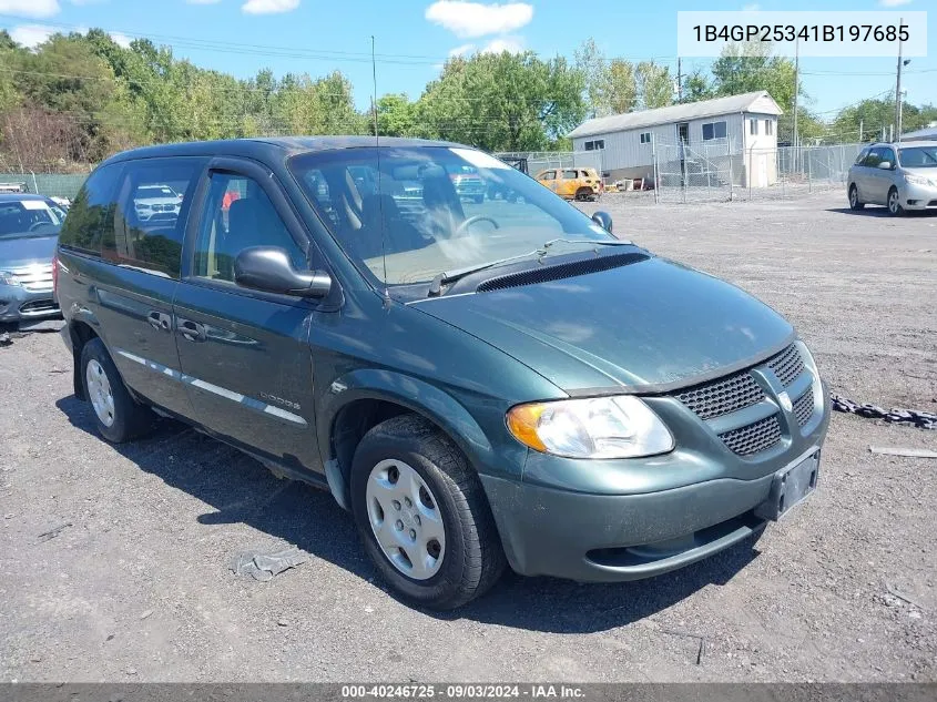 1B4GP25341B197685 2001 Dodge Caravan Se