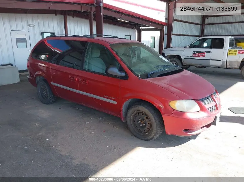 2001 Dodge Grand Caravan Sport VIN: 2B4GP44R71R133899 Lot: 40283086