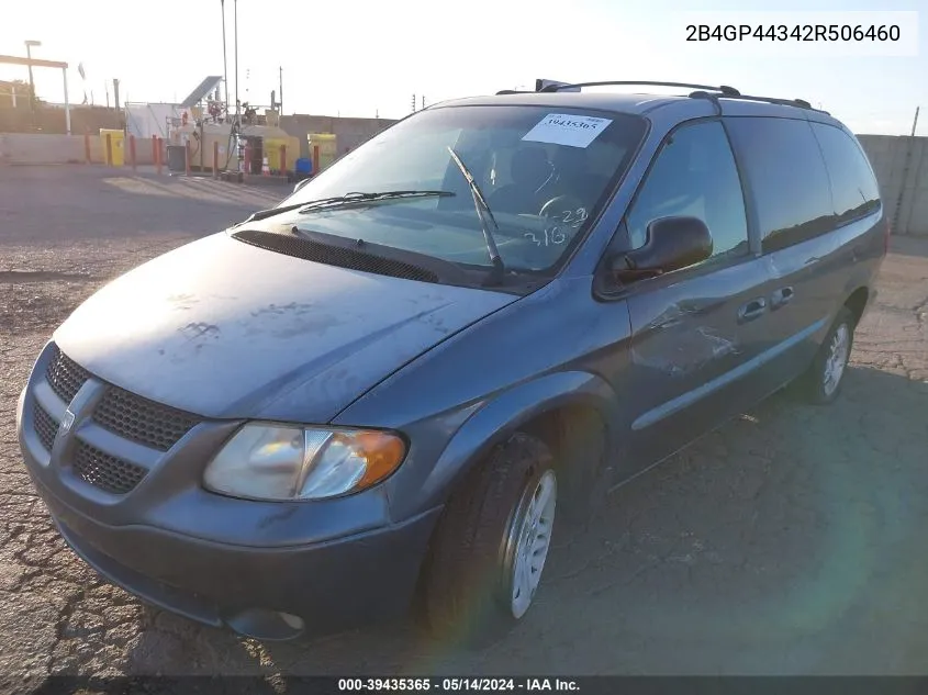 2002 Dodge Grand Caravan Sport VIN: 2B4GP44342R506460 Lot: 39435365