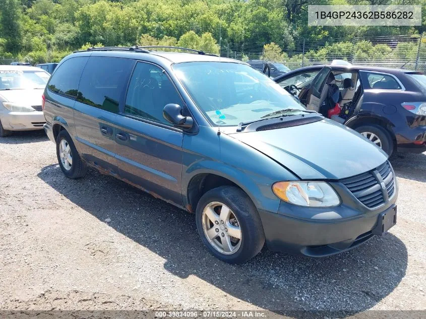 1B4GP24362B586282 2002 Dodge Caravan Se