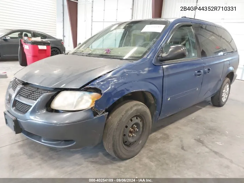 2B4GP44352R710331 2002 Dodge Grand Caravan Sport