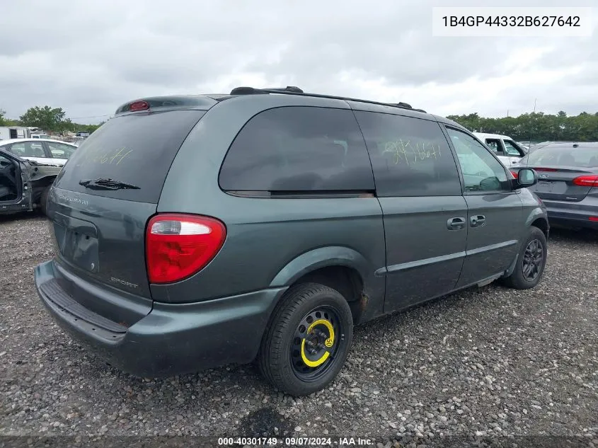 2002 Dodge Grand Caravan Sport VIN: 1B4GP44332B627642 Lot: 40301749