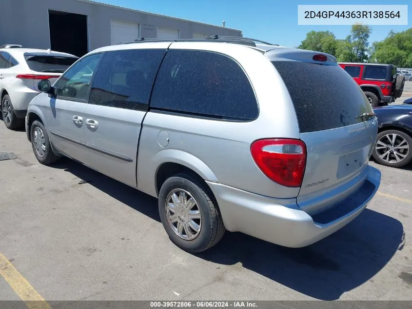 2003 Dodge Grand Caravan Sport VIN: 2D4GP44363R138564 Lot: 39572806