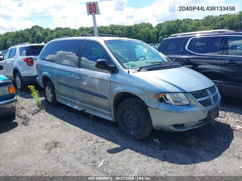 2003 Dodge Grand Caravan Sport VIN: 2D4GP44L43R133458 Lot: 39689072