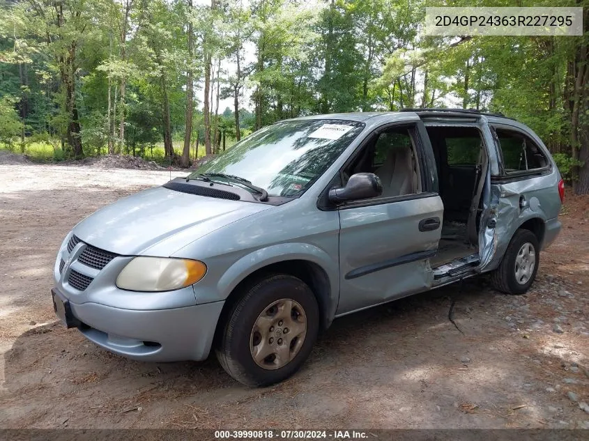 2003 Dodge Grand Caravan Se VIN: 2D4GP24363R227295 Lot: 39990818