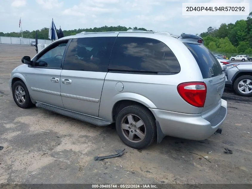 2004 Dodge Grand Caravan Sxt VIN: 2D4GP44L94R570292 Lot: 39485744