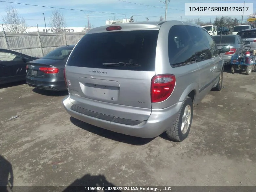 2005 Dodge Caravan Sxt VIN: 1D4GP45R05B429517 Lot: 11959627