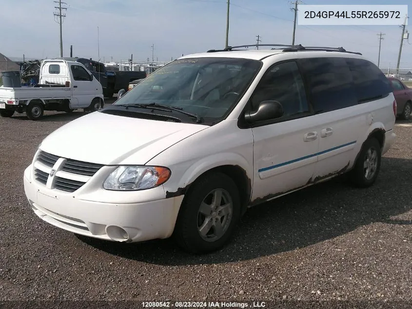 2D4GP44L55R265972 2005 Dodge Grand Caravan Sxt