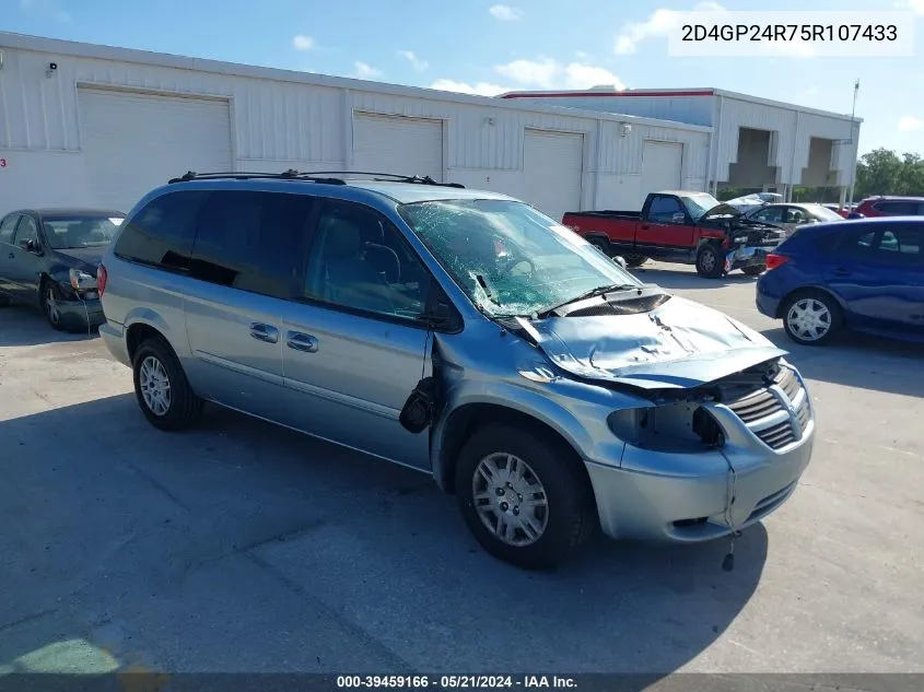 2D4GP24R75R107433 2005 Dodge Grand Caravan Se