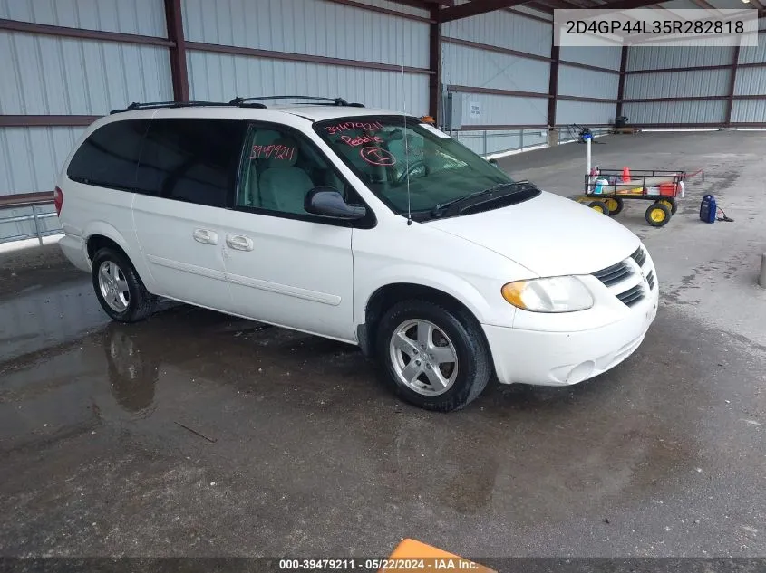 2005 Dodge Grand Caravan Sxt VIN: 2D4GP44L35R282818 Lot: 39479211