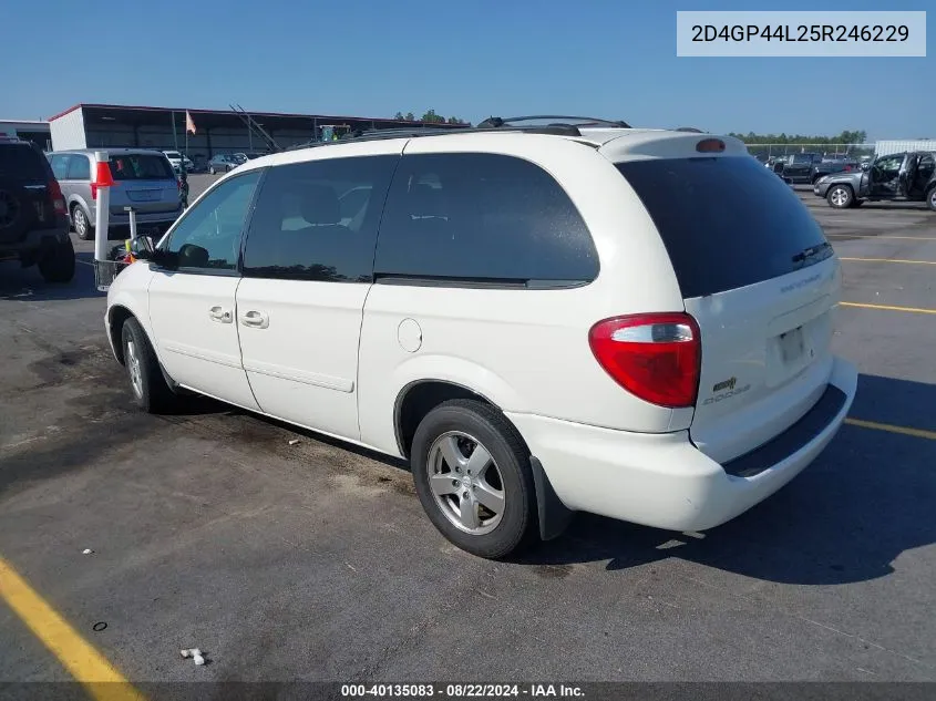 2005 Dodge Grand Caravan Sxt VIN: 2D4GP44L25R246229 Lot: 40135083