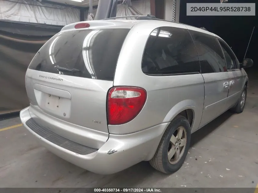 2D4GP44L95R528738 2005 Dodge Grand Caravan Sxt