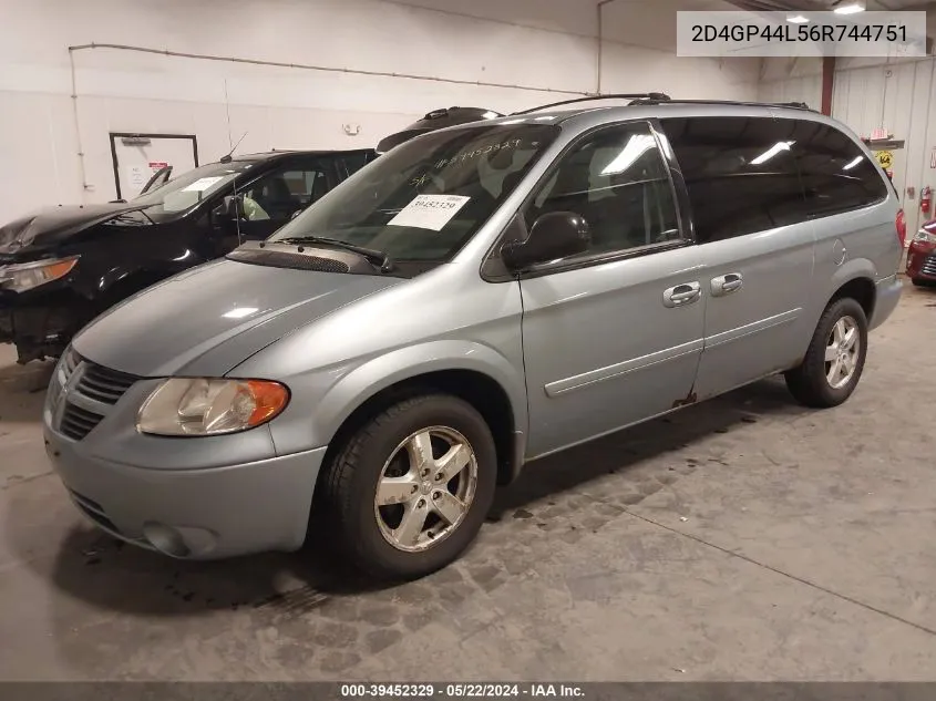 2006 Dodge Grand Caravan Sxt VIN: 2D4GP44L56R744751 Lot: 39452329