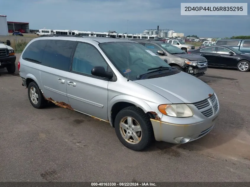 2006 Dodge Grand Caravan Sxt VIN: 2D4GP44L06R835295 Lot: 40163330