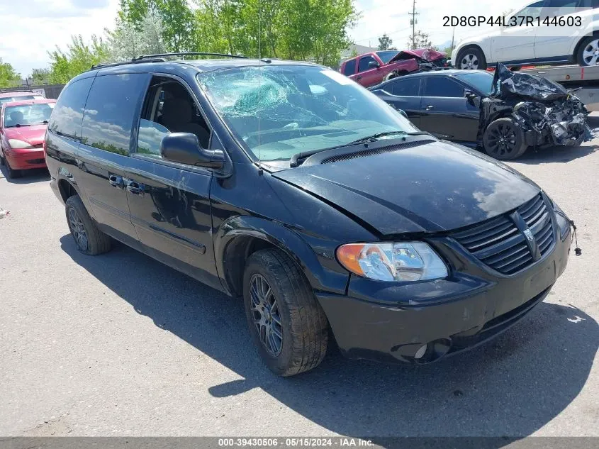 2007 Dodge Grand Caravan Sxt VIN: 2D8GP44L37R144603 Lot: 39430506