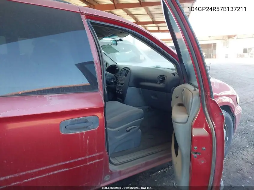 1D4GP24R57B137211 2007 Dodge Grand Caravan Se