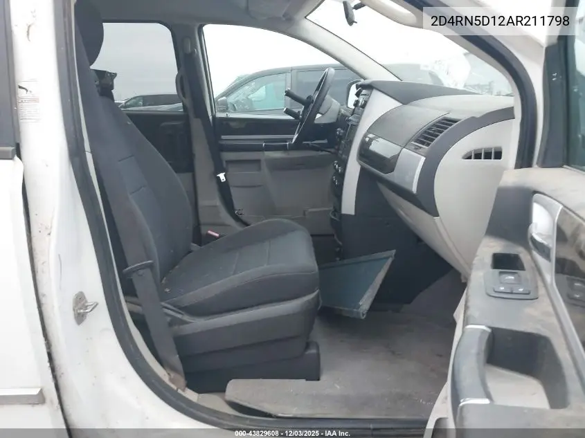 2D4RN5D12AR211798 2010 Dodge Grand Caravan Sxt
