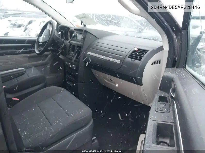 2D4RN4DE5AR228446 2010 Dodge Grand Caravan Se