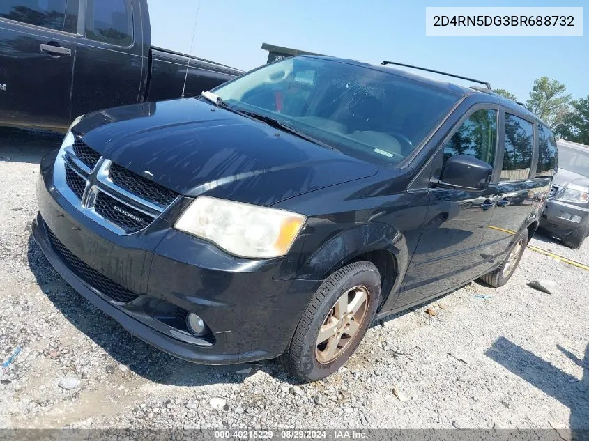 2011 Dodge Grand Caravan Crew VIN: 2D4RN5DG3BR688732 Lot: 40215229