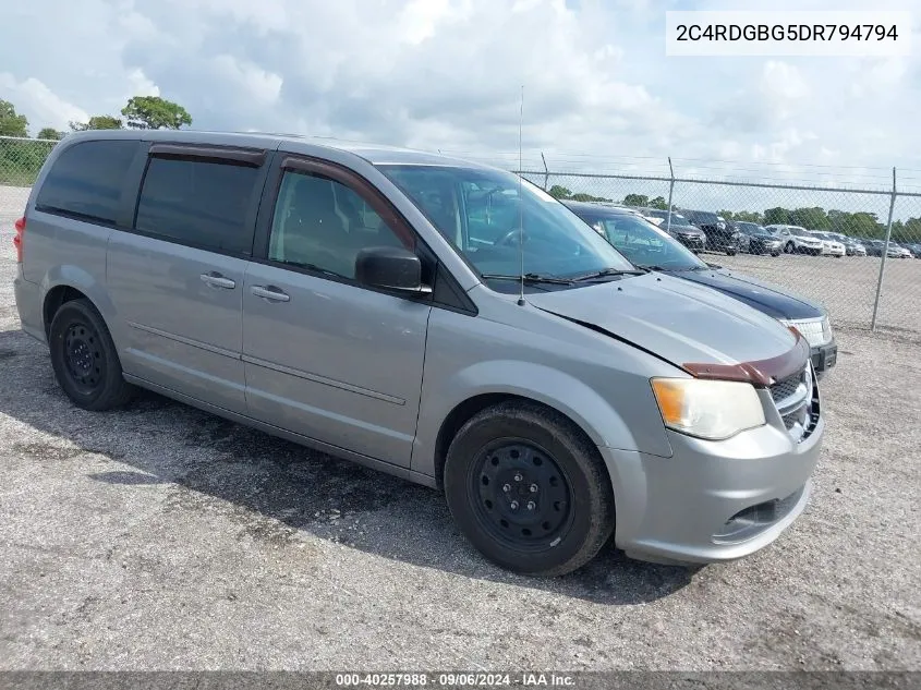 2C4RDGBG5DR794794 2013 Dodge Grand Caravan Se