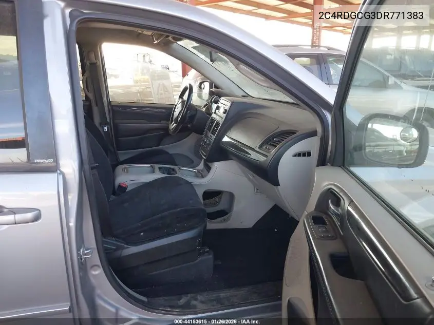 2C4RDGCG3DR771383 2013 Dodge Grand Caravan Sxt