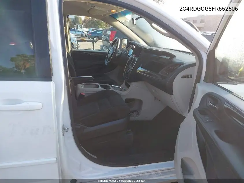 2C4RDGCG8FR652506 2015 Dodge Grand Caravan Sxt