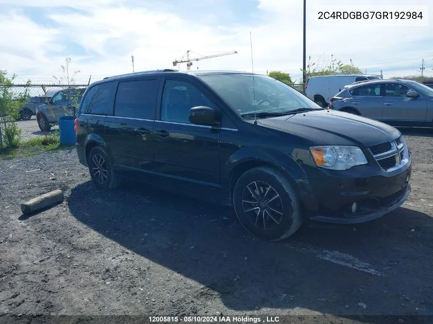 2C4RDGBG7GR192984 2016 Dodge Grand Caravan Se/Sxt