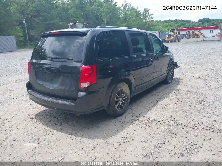 2C4RDGBG2GR147144 2016 Dodge Grand Caravan Se/Sxt