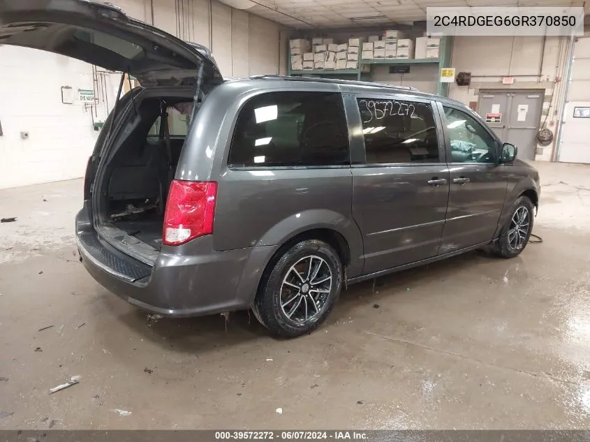 2C4RDGEG6GR370850 2016 Dodge Grand Caravan R/T