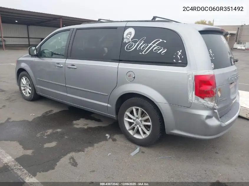 2C4RDGCG6GR351492 2016 Dodge Grand Caravan Sxt