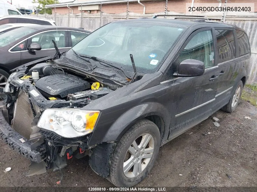 2C4RDGDG3HR682403 2017 Dodge Grand Caravan Crew