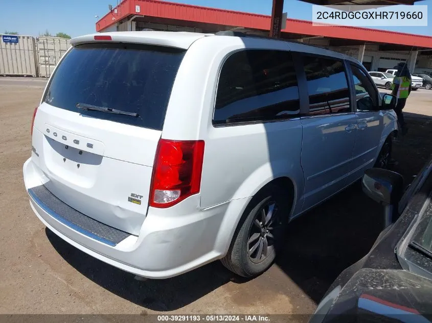 2C4RDGCGXHR719660 2017 Dodge Grand Caravan Sxt